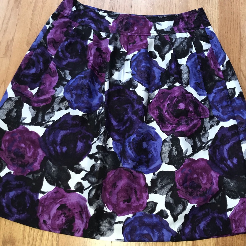 Michael Kors floral print skirt, size 4